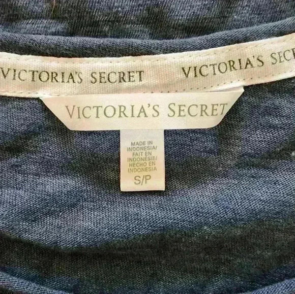 Victoria's secret LOVE tee size small - Picture 6 of 7